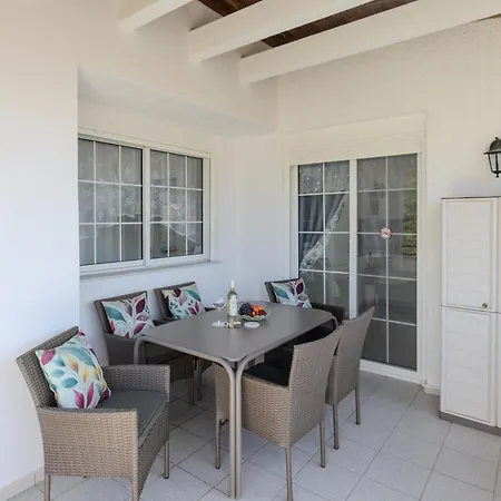 Apartman Kalipso Family Szkála Fúrkasz